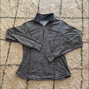 Old Navy Active Women’s Athletic Pullover